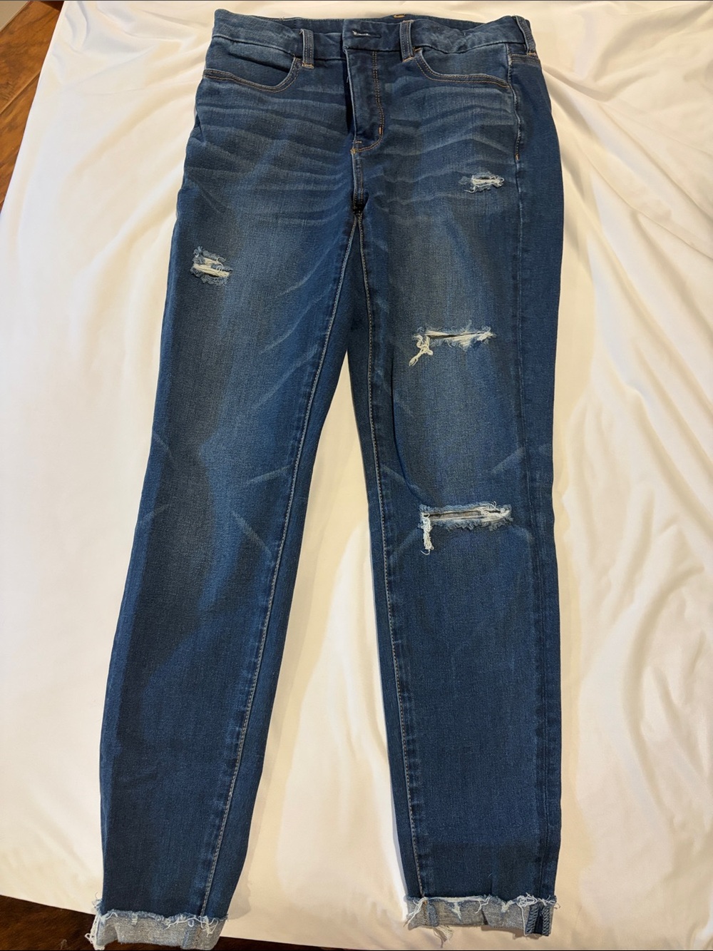 American Eagle Outfitters Dark Blue Distressed Skinny Jeans